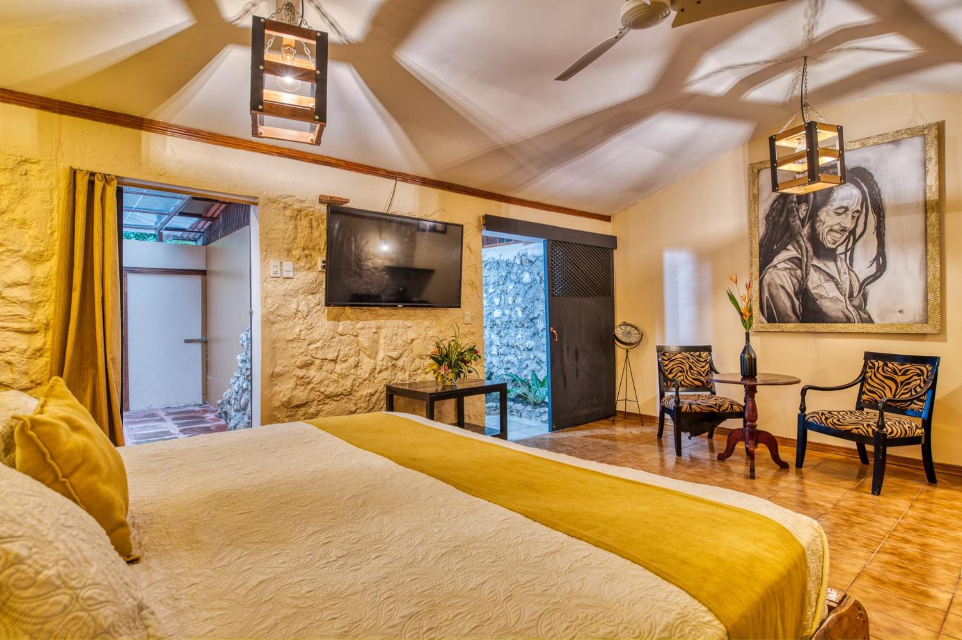 Atlantida Lodge Cahuita Ngoại thất bức ảnh